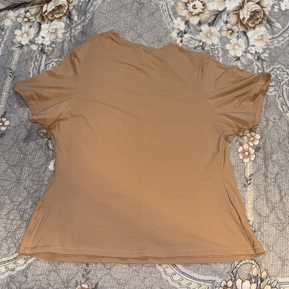SKIMS FITS EVERYBODY SHORT SLEEVE TSHIRT - Picture 3 of 3